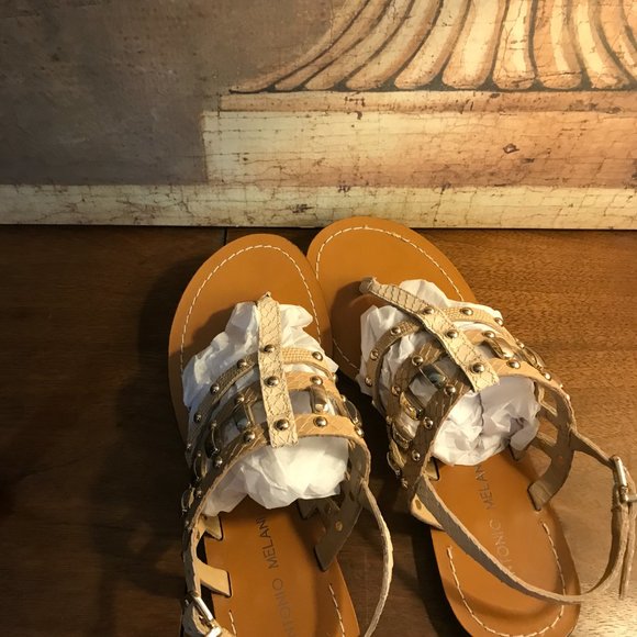 Antonio Melani - flat sandals with gold accents - Womens size 7 - Picture 3 of 4